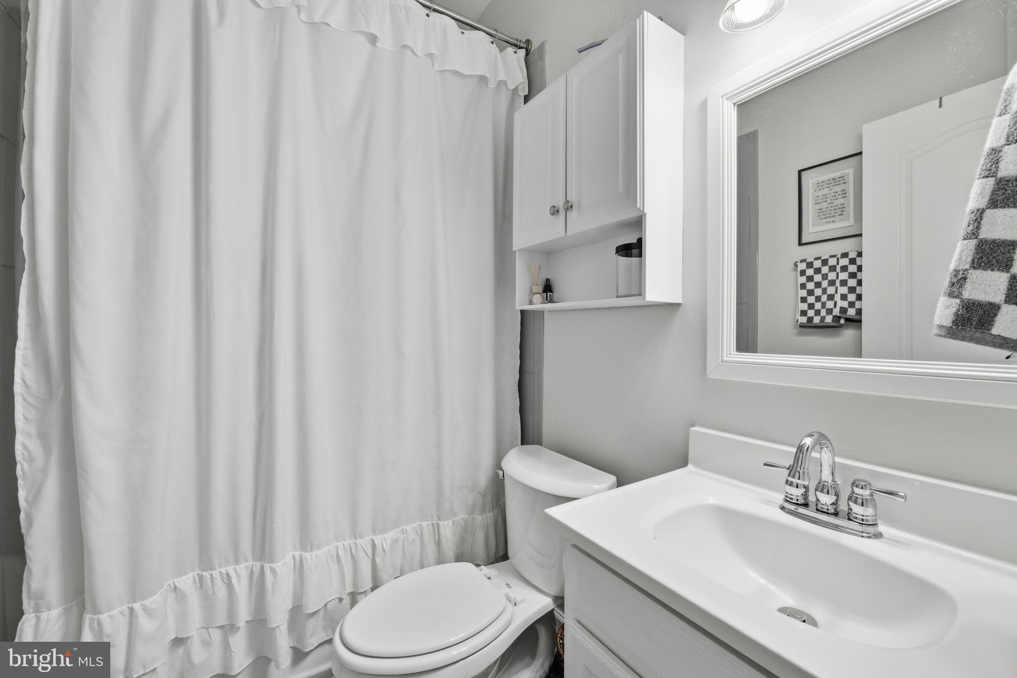 1851 3rd Street Northwest Washington, DC 20001 - Photo 34 of 49