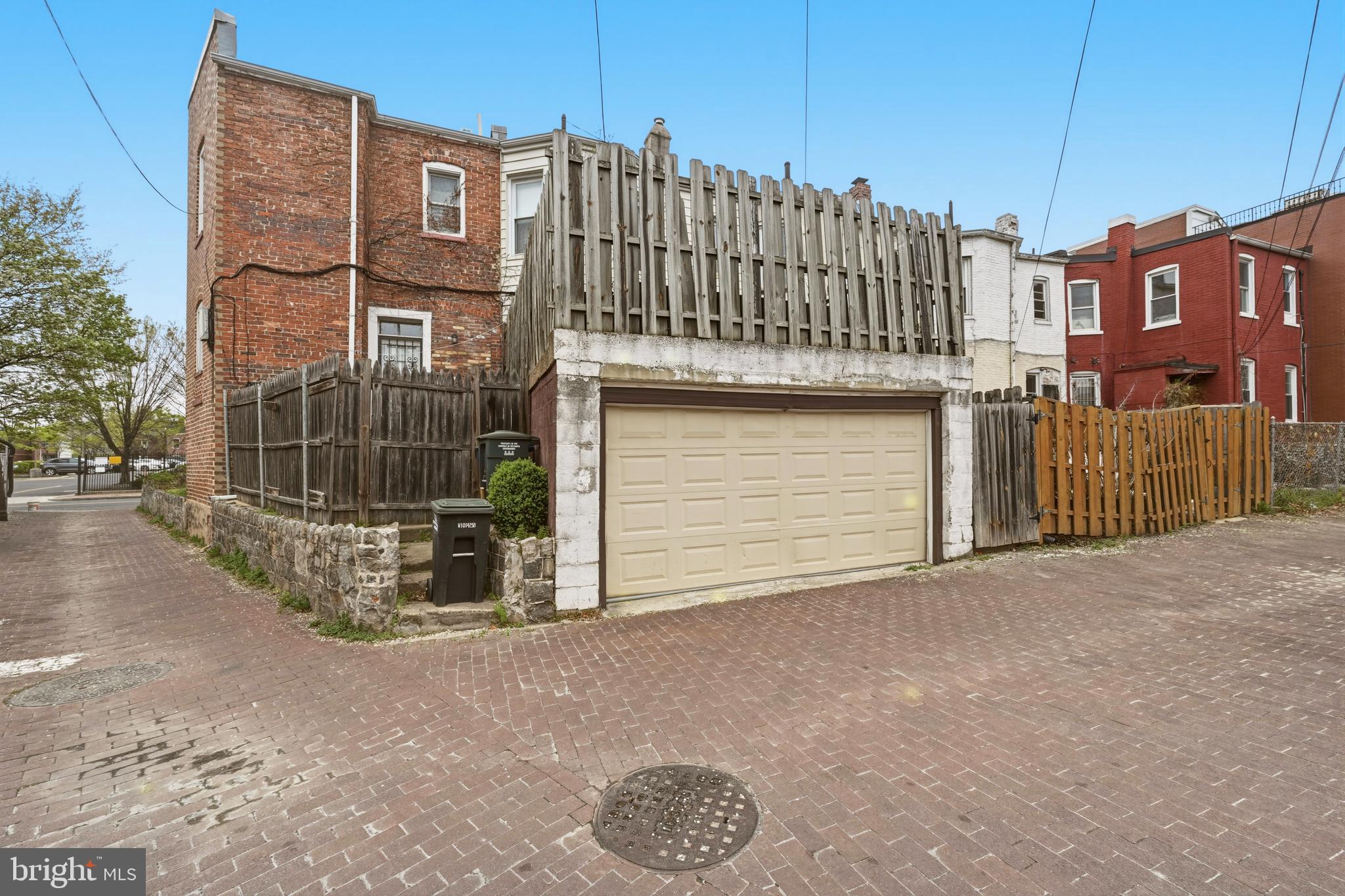 1851 3rd Street Northwest Washington, DC 20001 - Photo 41 of 48