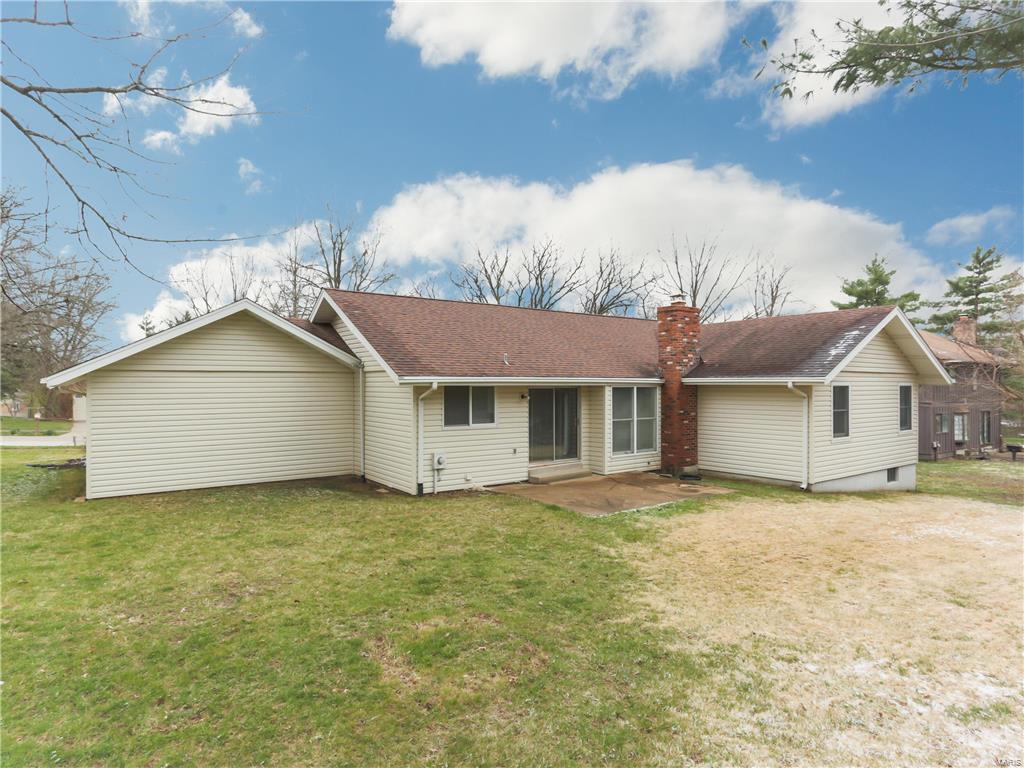 809 Somerton Ridge Drive Creve Coeur, MO 63141 - Photo 3 of 24