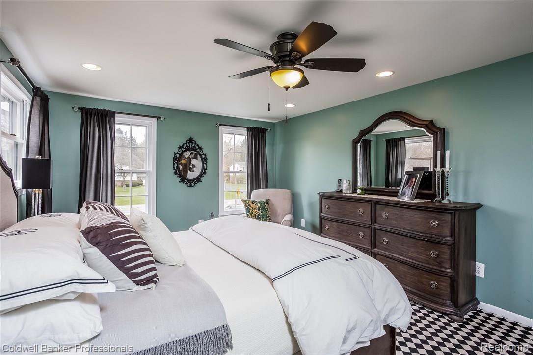 3757 Quarton Road Bloomfield Hills, MI 48302 - Photo 21 of 45 026-2685330-large.jpg