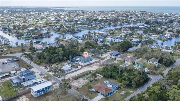 $399,900 | 5050 Oak Leaf Lane, Hernando Beach, FL 34607