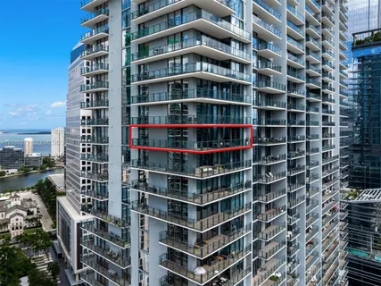 $1,165,000 | 68 Southeast 6th Street, Unit 2612, Miami, FL 33131