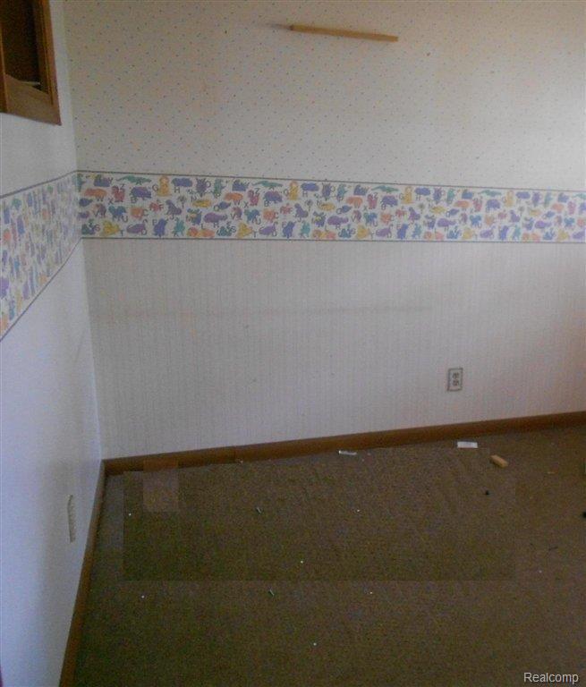 5549 Mertz Road Mayville, MI 48744 - Photo 6 of 6 7091031422 Bed.jpg