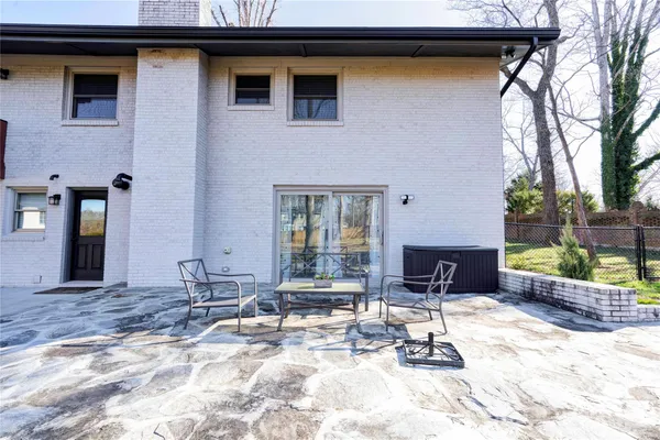 a view of a dinning room with a patio