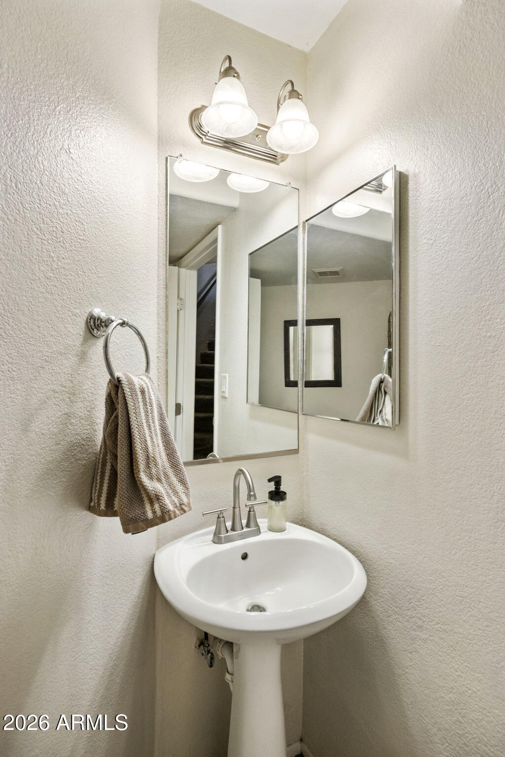 985 North Granite Reef Road, Unit 154 Scottsdale, AZ 85257 - Photo 10 of 29 10-web-or-mls-D46A5644