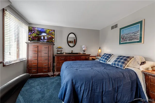 $575,000 | 230 Schimwood Court, Amherst, NY 14068