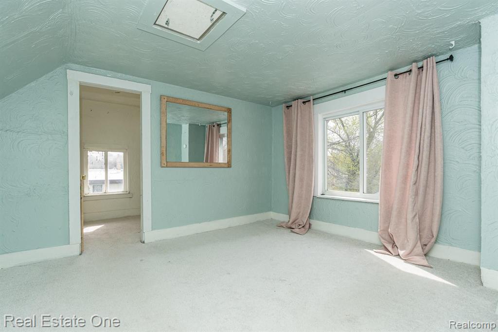 45445 Willis Road Belleville, MI 48111 - Photo 18 of 32