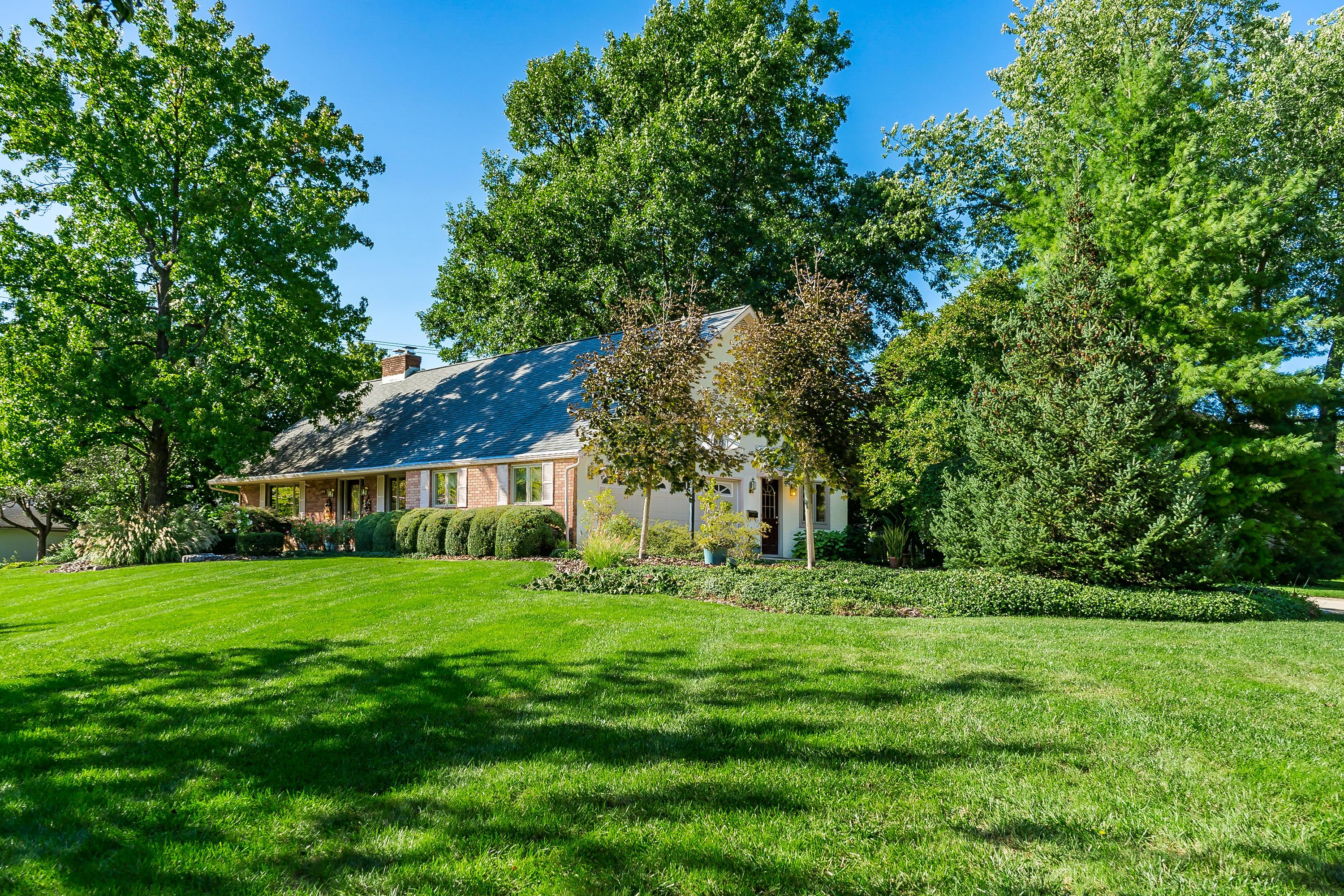 2390 Sheringham Road Columbus, OH 43220 - Photo 49 of 49