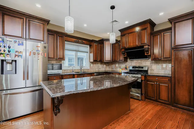 $1,150,000 | 151 Waterbury Avenue, Unit A | Prince's Bay