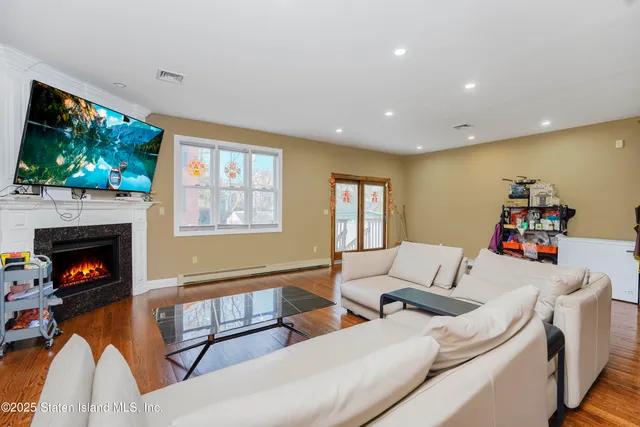 $1,150,000 | 151 Waterbury Avenue, Unit A | Prince's Bay