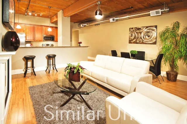 $2,320 | 195 McGregor Street, Unit 139, Manchester, NH 03102