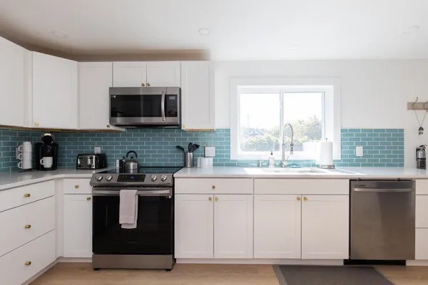 $675,000 | 299 Manhattan Drive, Burlington, VT 05401