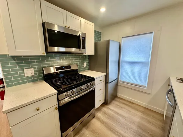 $675,000 | 299 Manhattan Drive, Burlington, VT 05401