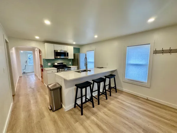 $675,000 | 299 Manhattan Drive, Burlington, VT 05401