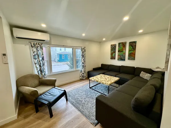 $675,000 | 299 Manhattan Drive, Burlington, VT 05401