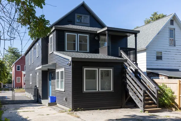 $675,000 | 299 Manhattan Drive, Burlington, VT 05401