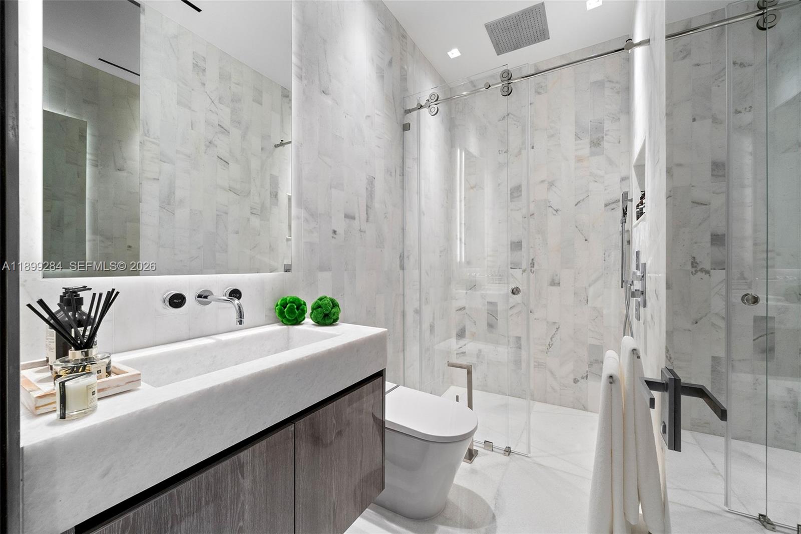 790 Lake Road Miami, FL 33137 - Photo 49 of 60 Office Bathroom
