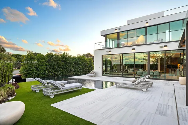 $29,900,000 | 790 Lake Road, Miami, FL 33137