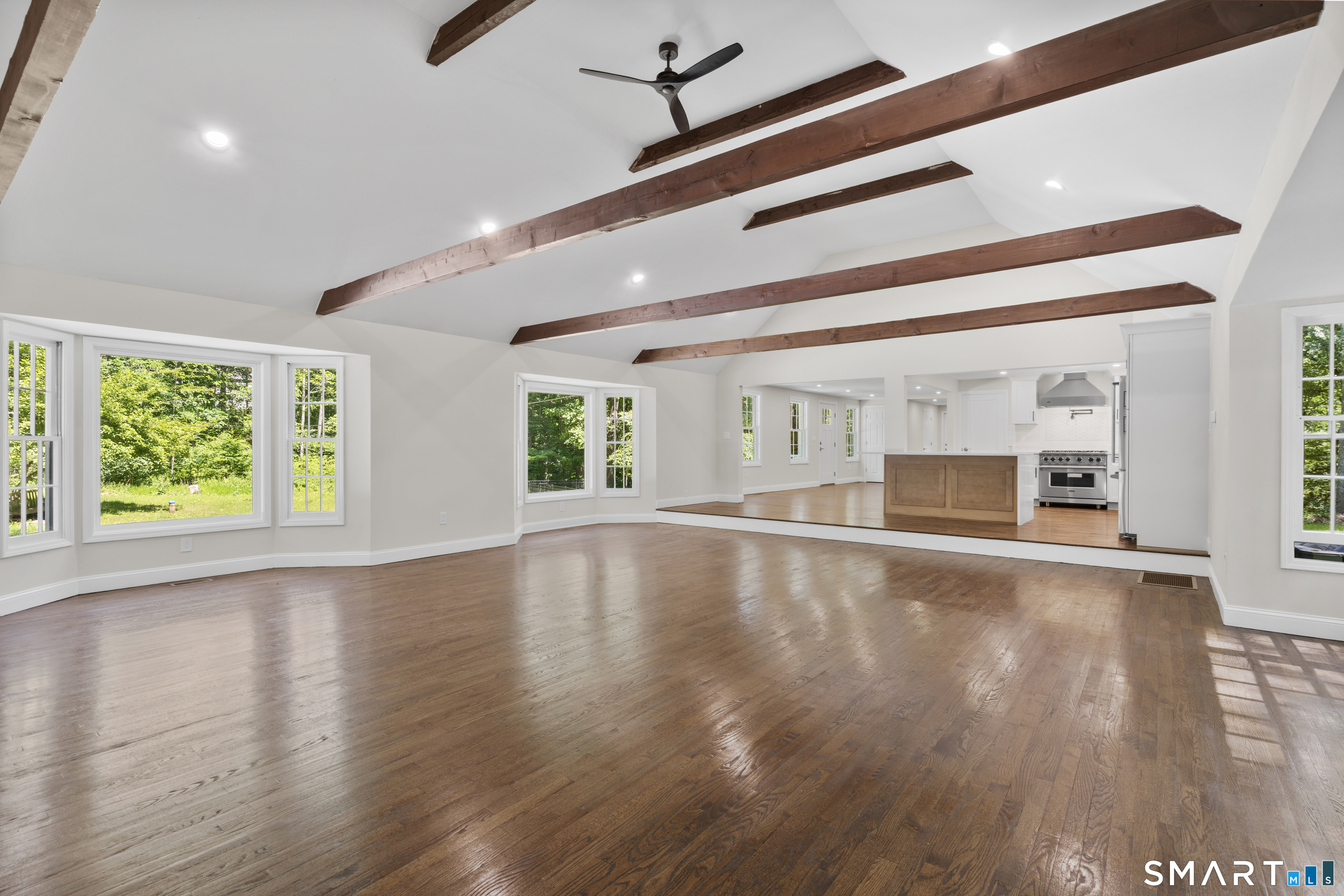 33 Old Stagecoach Road Redding, CT 06896 - Photo 7 of 40
