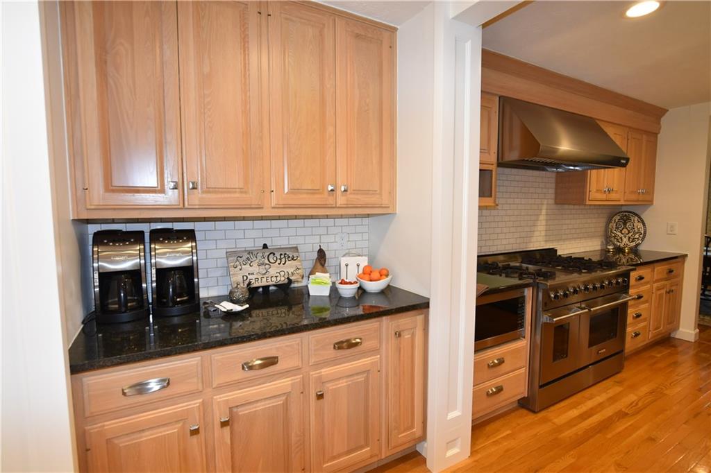 5042 Timber Ridge Drive Columbus, IN 47201 - Photo 14 of 42 Gallery Image 14