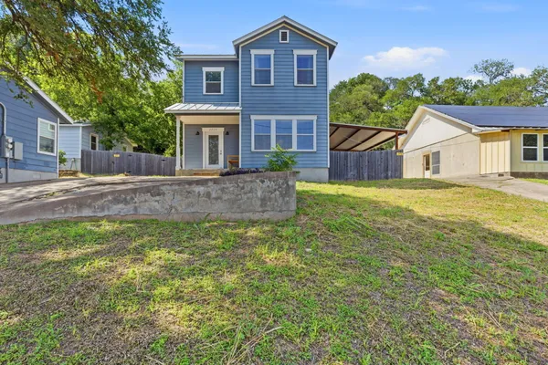 $3,000 | 2720 Oak Springs Drive, Austin, TX 78702