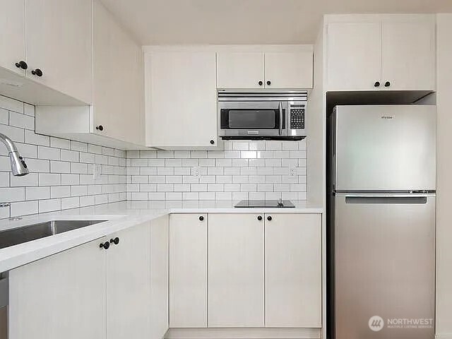 706 North 78th Street Seattle, WA 98103 - Photo 30 of 32
