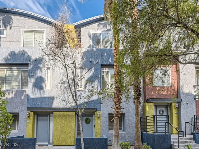 $2,100 | 9050 West Tropicana Avenue, Unit 1113, Las Vegas, NV 89147