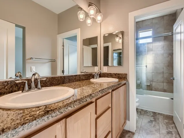 $2,100 | 9050 West Tropicana Avenue, Unit 1113, Las Vegas, NV 89147