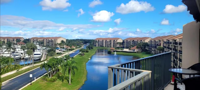$589,900 | 901 Seafarer Circle, Unit 503, Jupiter, FL 33477