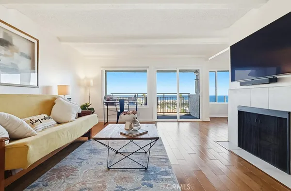 $599,000 | 765 West 26th Street, Unit 308, San Pedro, CA 90731