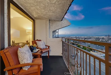 $599,000 | 765 West 26th Street, Unit 308, San Pedro, CA 90731
