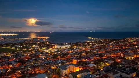 $599,000 | 765 West 26th Street, Unit 308, San Pedro, CA 90731