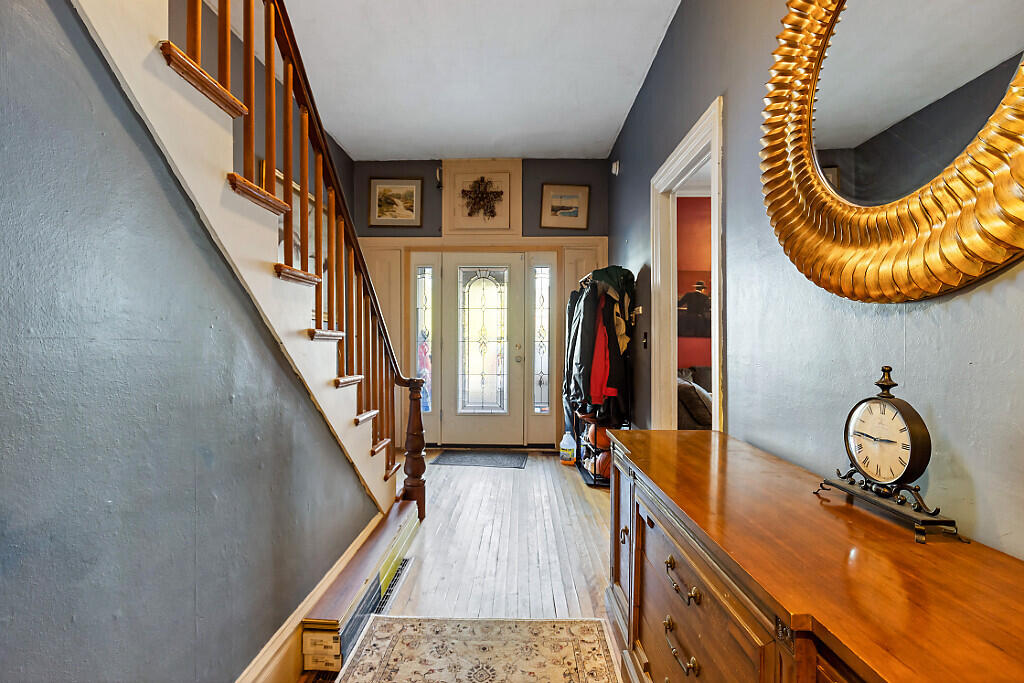 6 Grove Street Hallowell, ME 04347 - Photo 13 of 34 51_BP5A0381_DxO_mls