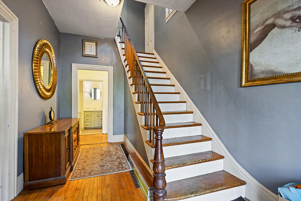 6 Grove Street Hallowell, ME 04347 - Photo 14 of 34 52_BP5A0384_DxO_mls