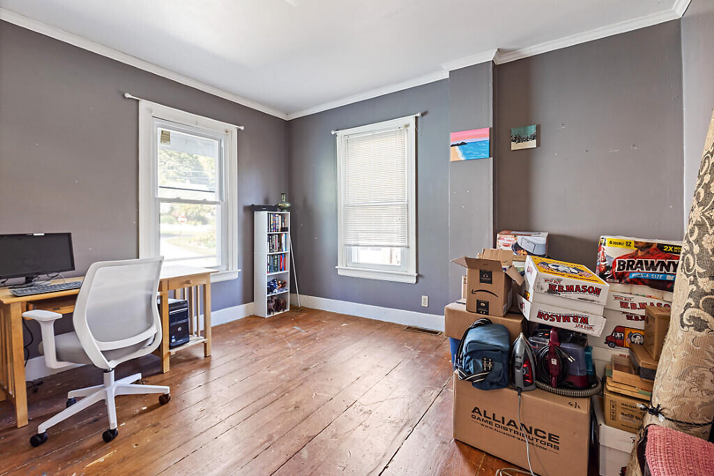 6 Grove Street Hallowell, ME 04347 - Photo 25 of 34 54_BP5A0390_DxO_mls