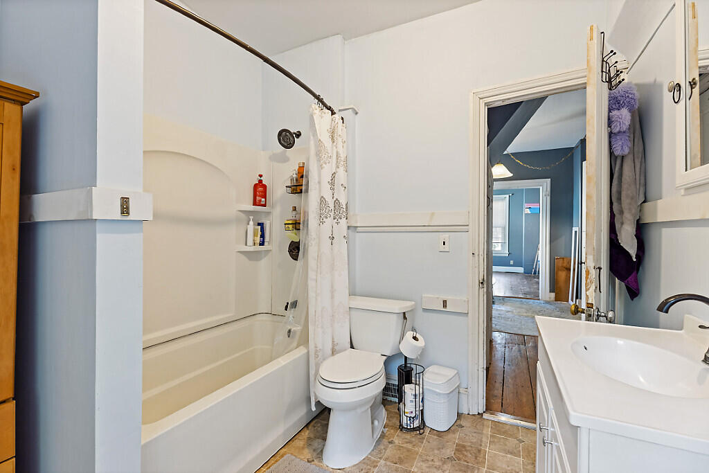 6 Grove Street Hallowell, ME 04347 - Photo 30 of 34 62_BP5A0414_DxO_mls