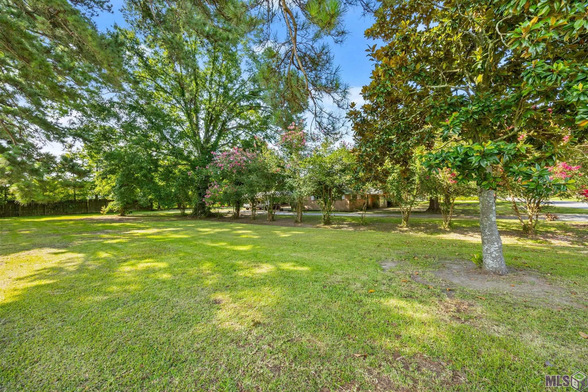 4355 Bluebonnet Road Baton Rouge, LA 70809 - Photo 10 of 15