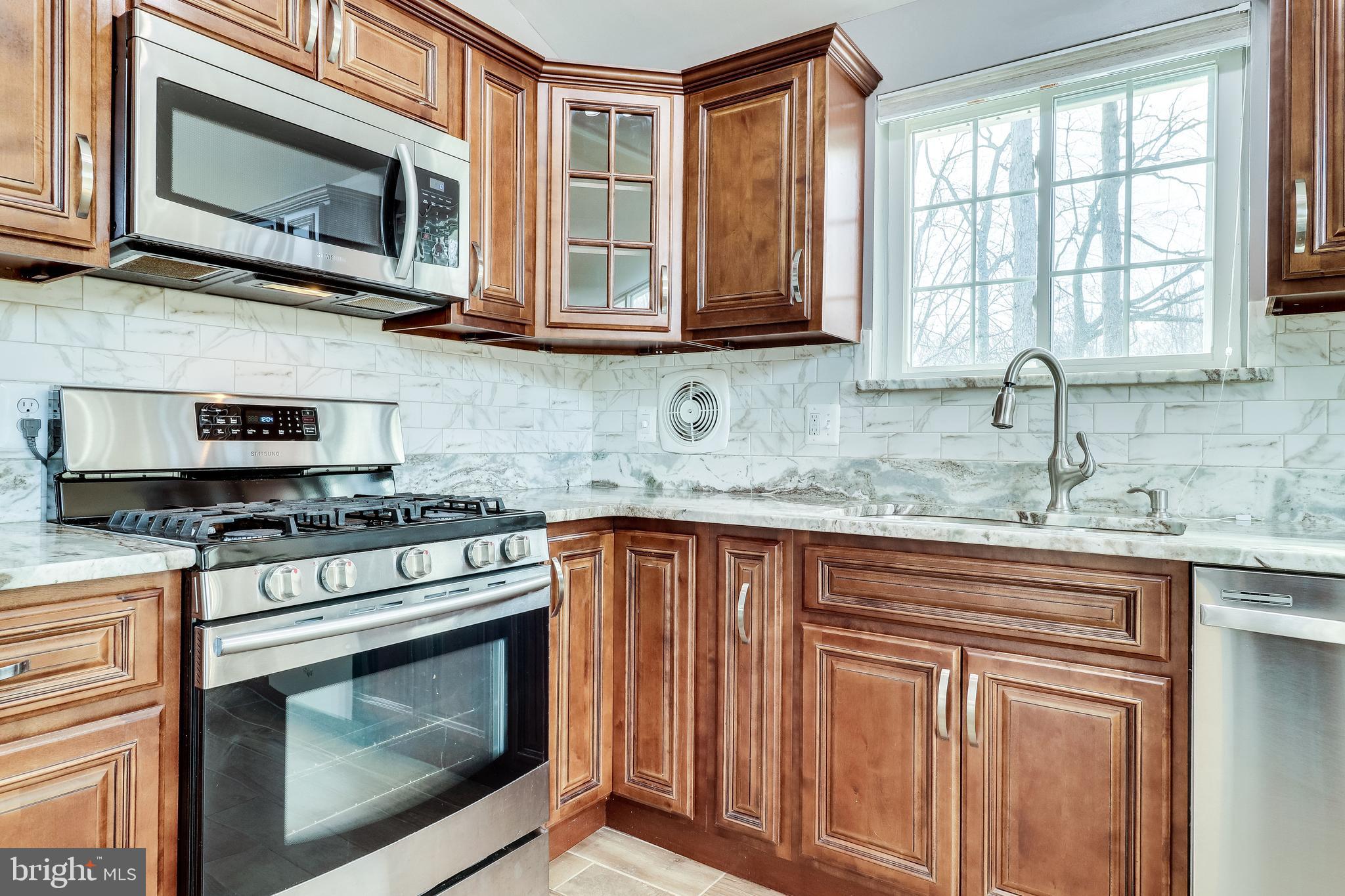 8426 Thames Street Springfield, VA 22151 - Photo 25 of 63