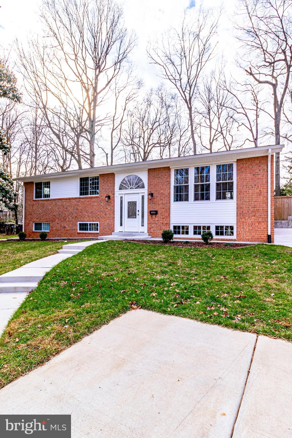 8426 Thames Street Springfield, VA 22151 - Photo 6 of 63