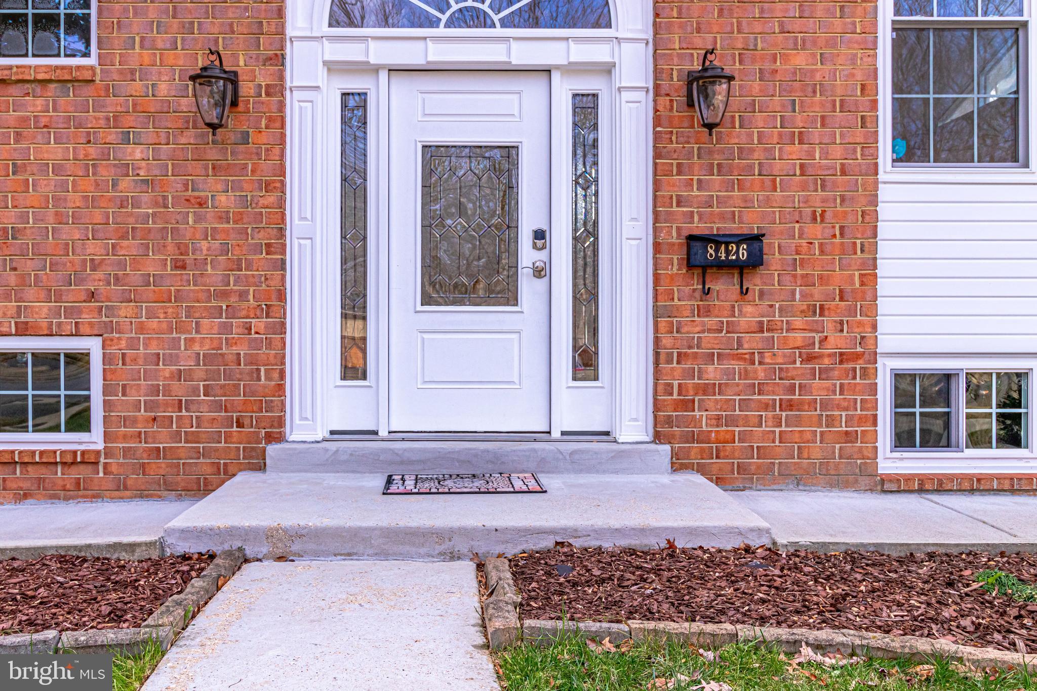 8426 Thames Street Springfield, VA 22151 - Photo 8 of 63