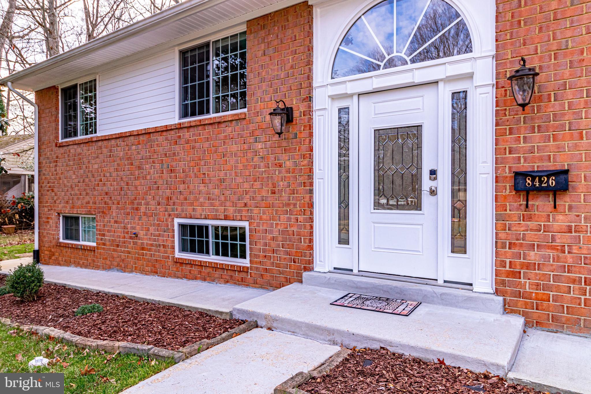 8426 Thames Street Springfield, VA 22151 - Photo 10 of 63