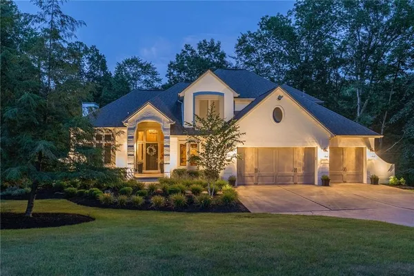 $969,500 | 123 Wildwood Drive, Butler, PA 16002