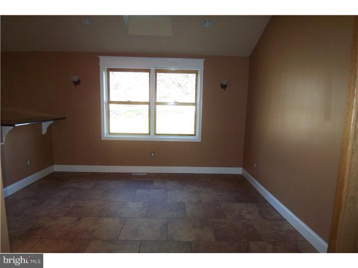 88 Home Road Hatboro, PA 19040 - Photo 10 of 25