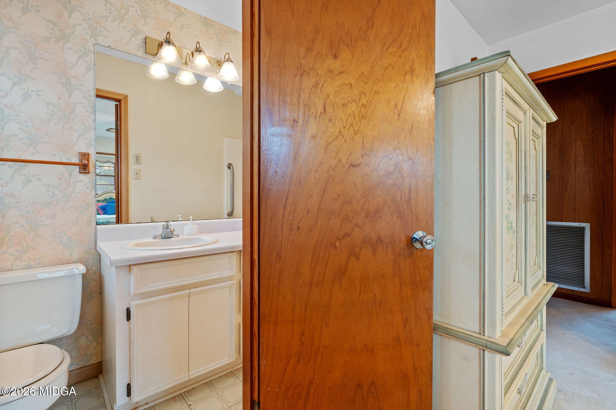 104 Lakeside Drive Warner Robins, GA 31088 - Photo 15 of 45 17-web-or-mls-DSC09933