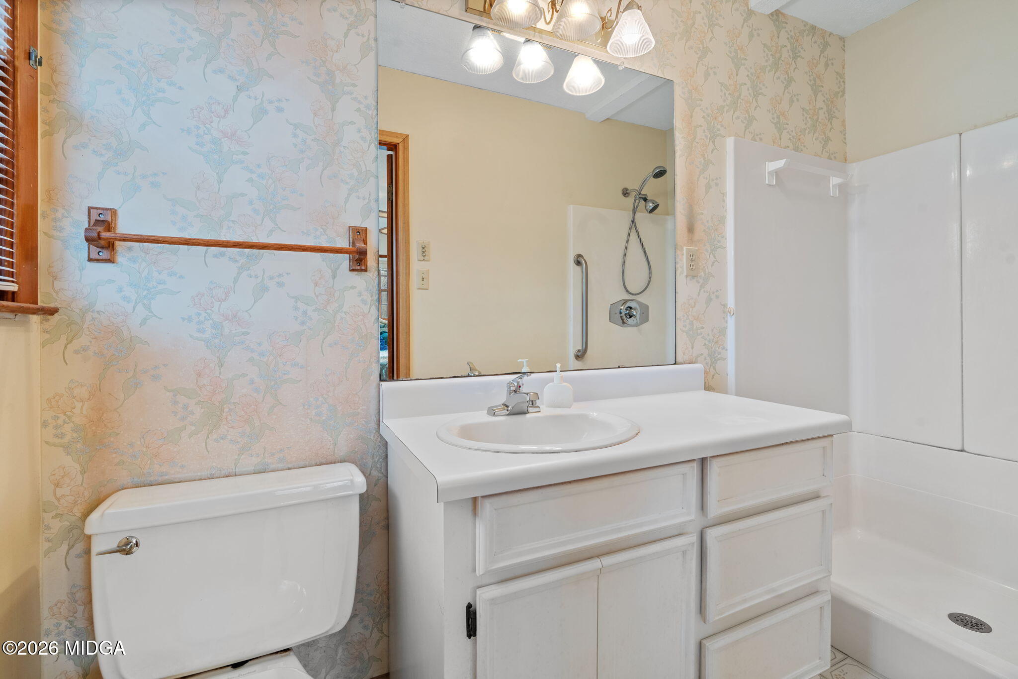 104 Lakeside Drive Warner Robins, GA 31088 - Photo 16 of 45 18-web-or-mls-DSC09928