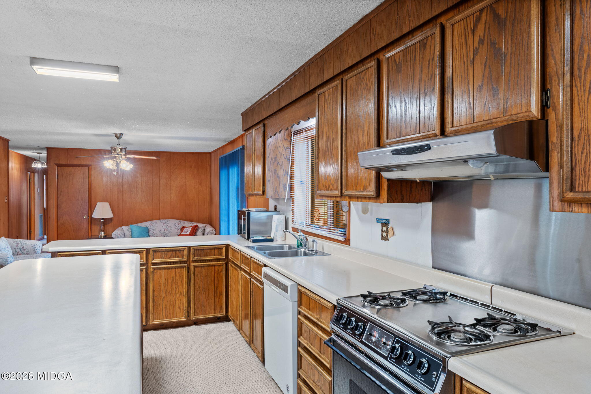 104 Lakeside Drive Warner Robins, GA 31088 - Photo 25 of 45 27-web-or-mls-DSC09973