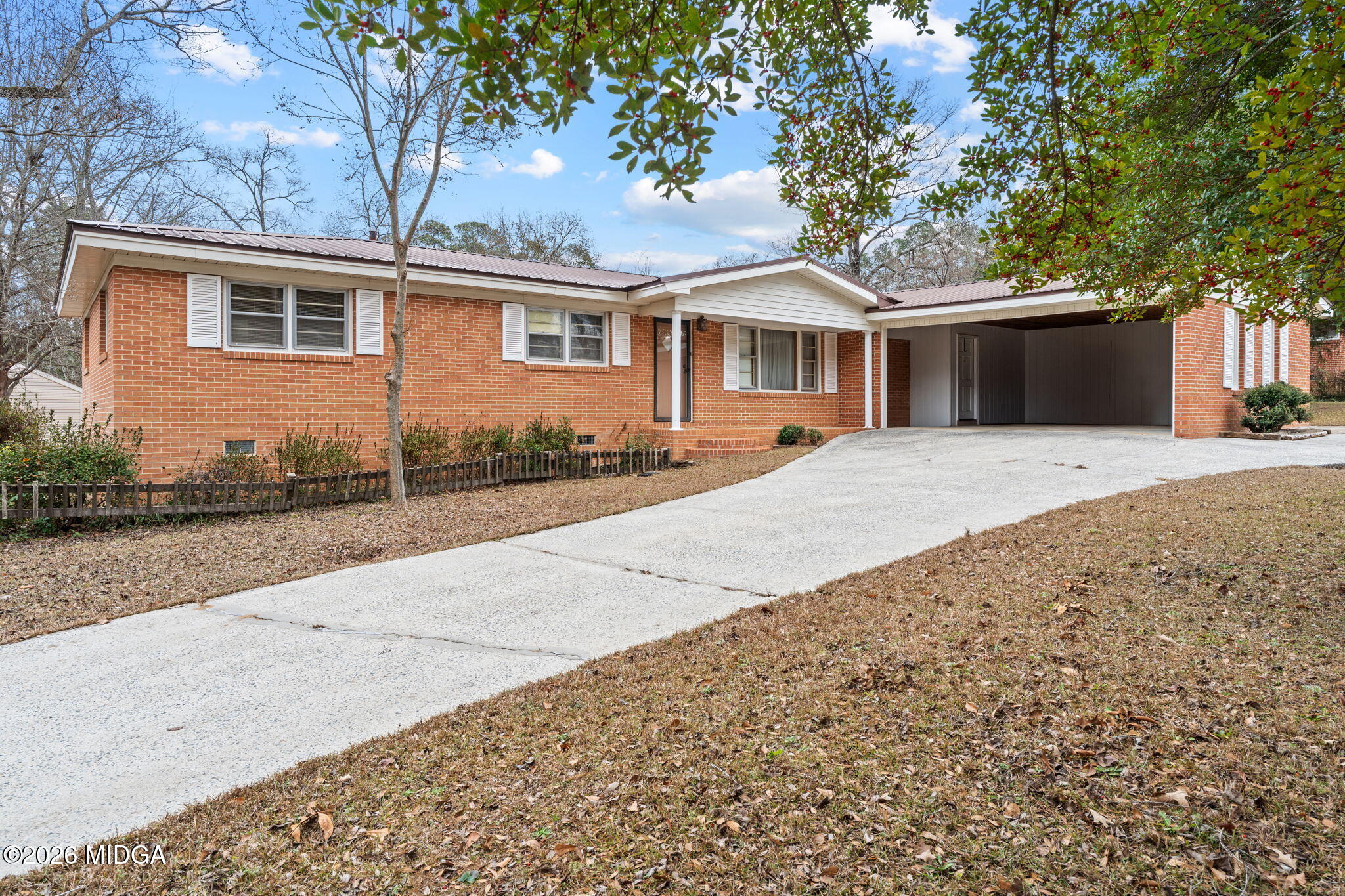 104 Lakeside Drive Warner Robins, GA 31088 - Photo 5 of 45 5-web-or-mls-DSC09863(2)