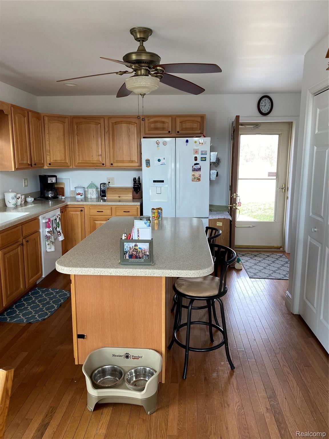 7124 East Pakes Road Crystal, MI 48818 - Photo 67 of 85 C9F1A9AC-1B5A-48B0-A474-4810FD084277.jpeg