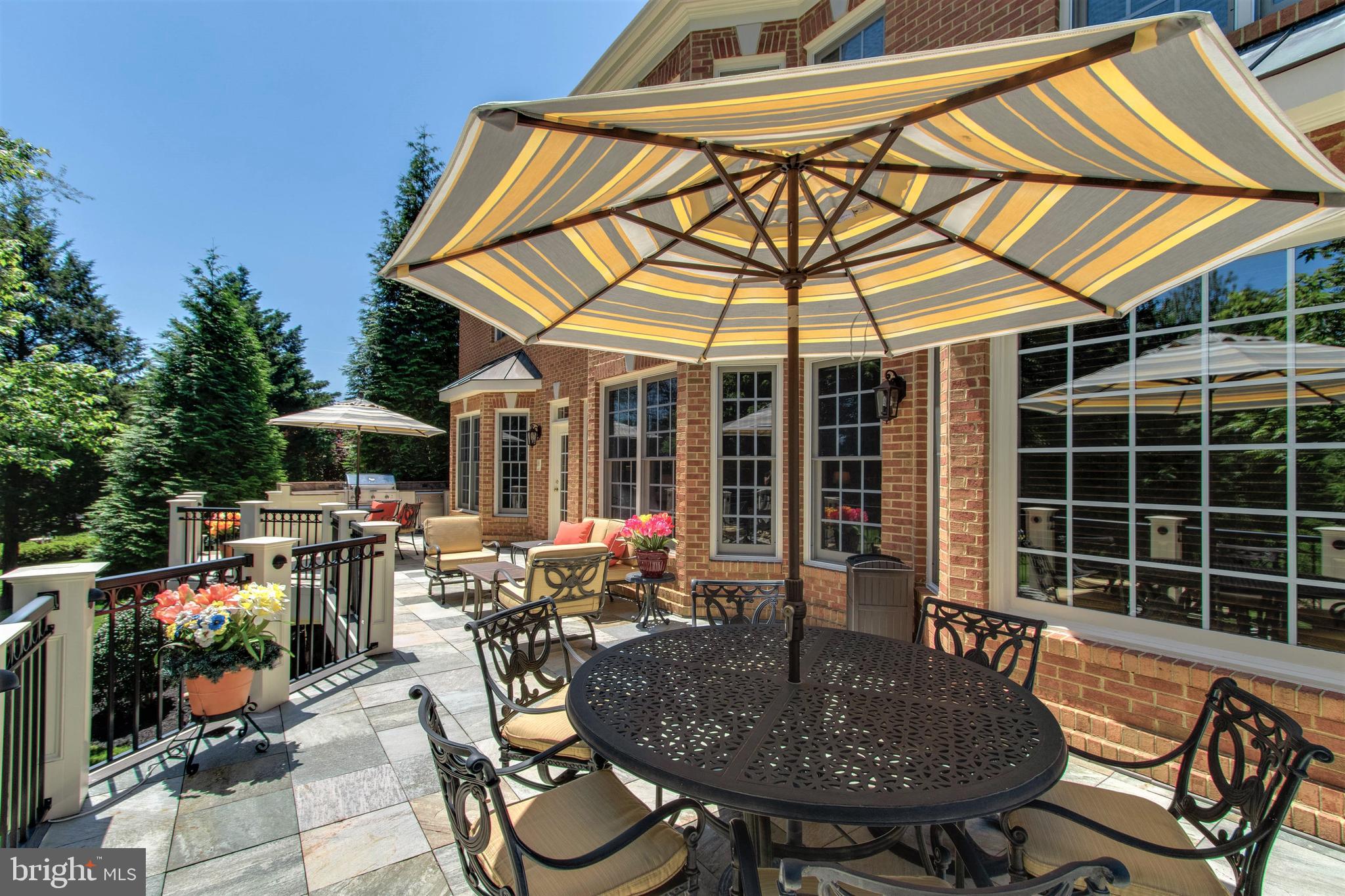 8314 Roxborough Loop Gainesville, VA 20155 - Photo 25 of 93 Outdoor Audio Speakers & Furniture Convey