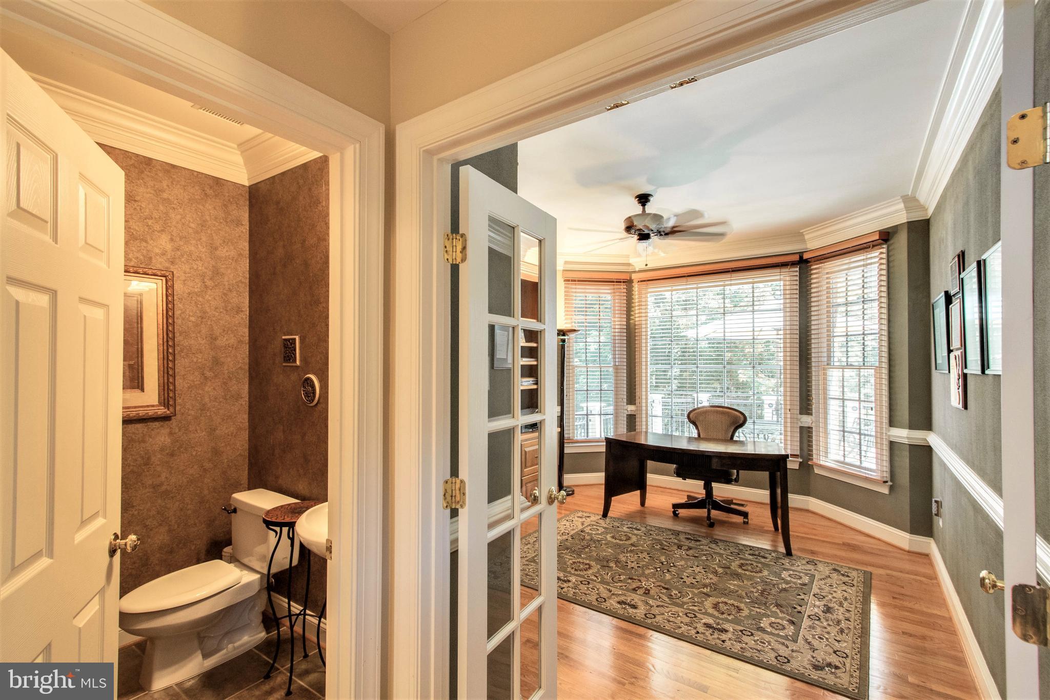 8314 Roxborough Loop Gainesville, VA 20155 - Photo 31 of 93 Powder Room on Main Level